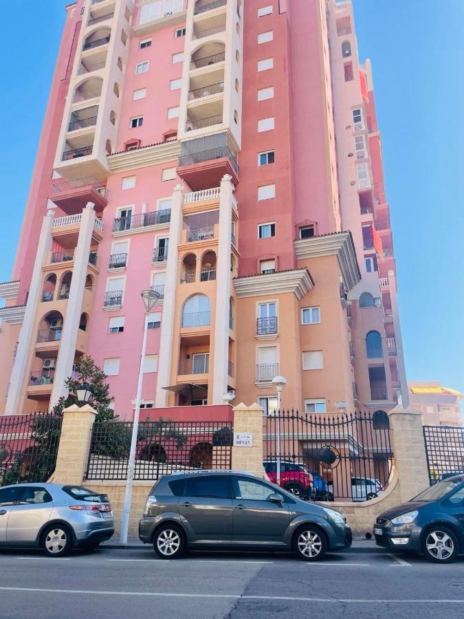 Beach Apartament In Torrevieja Dış mekan fotoğraf